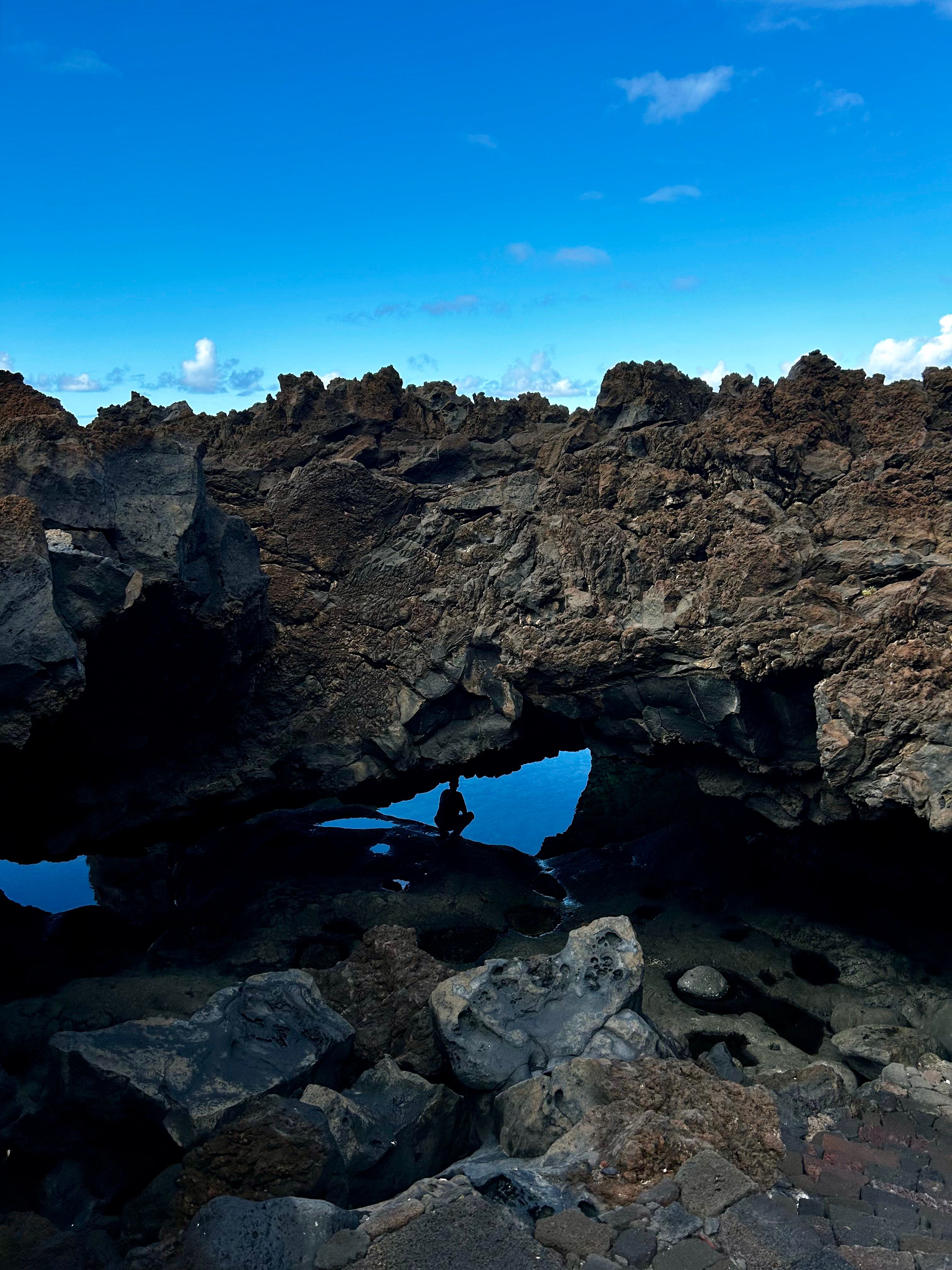Oceaniczna fala wydrążyła tutaj imponujące jaskinie, El Hierro