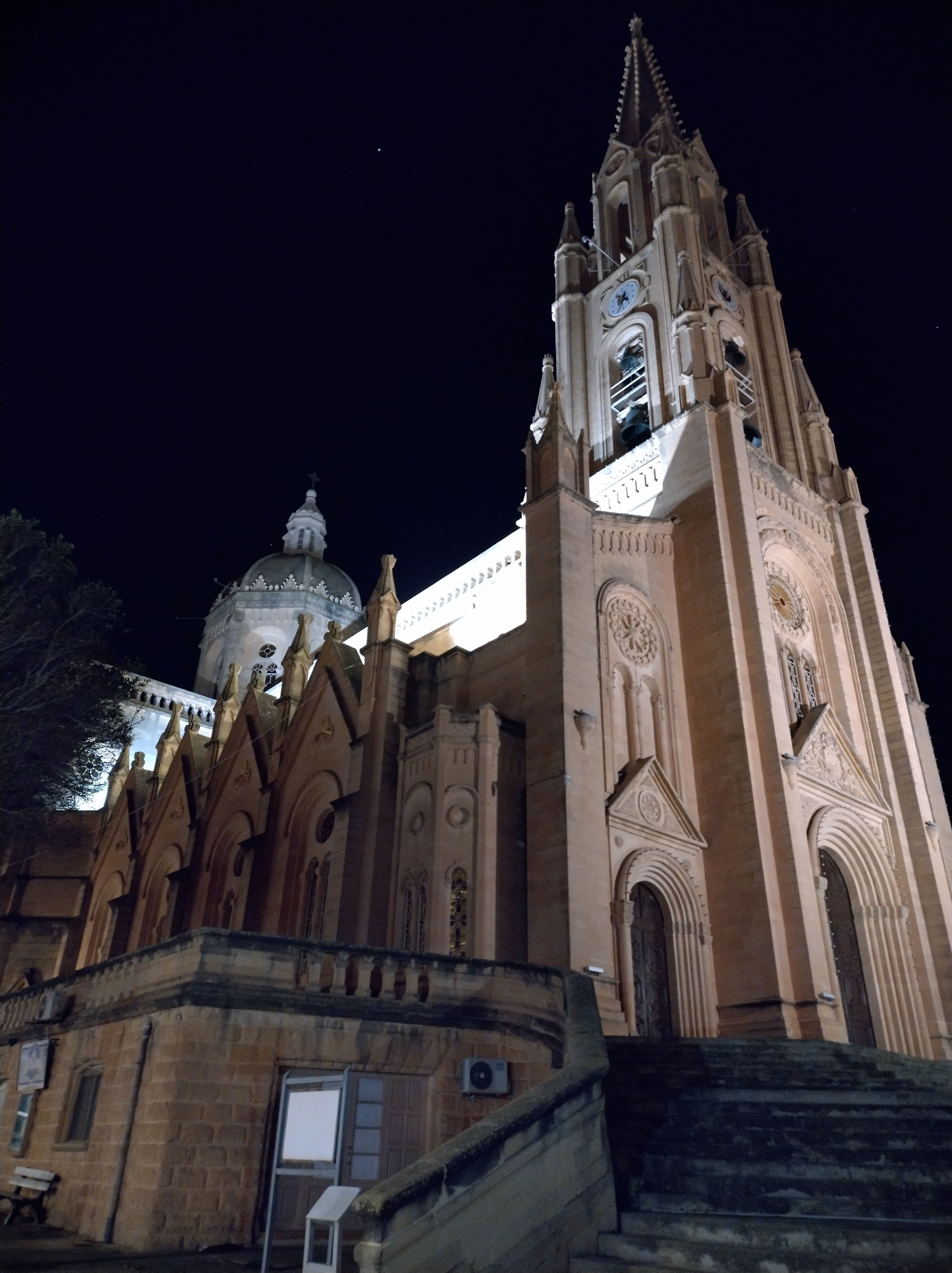 Kościół Matki Bożej z Lourdes w Għajnsielem