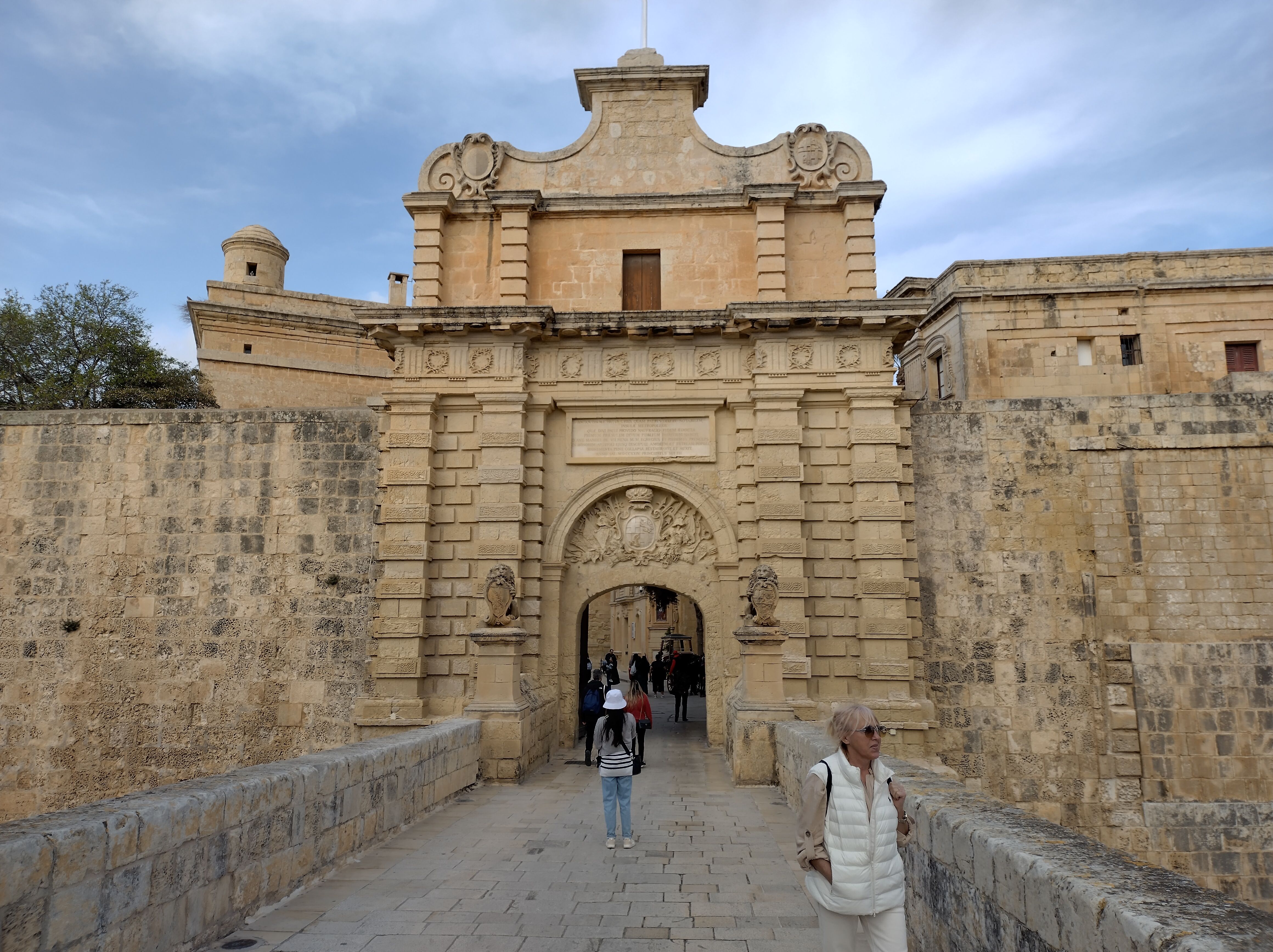 Mdina - brama miejska