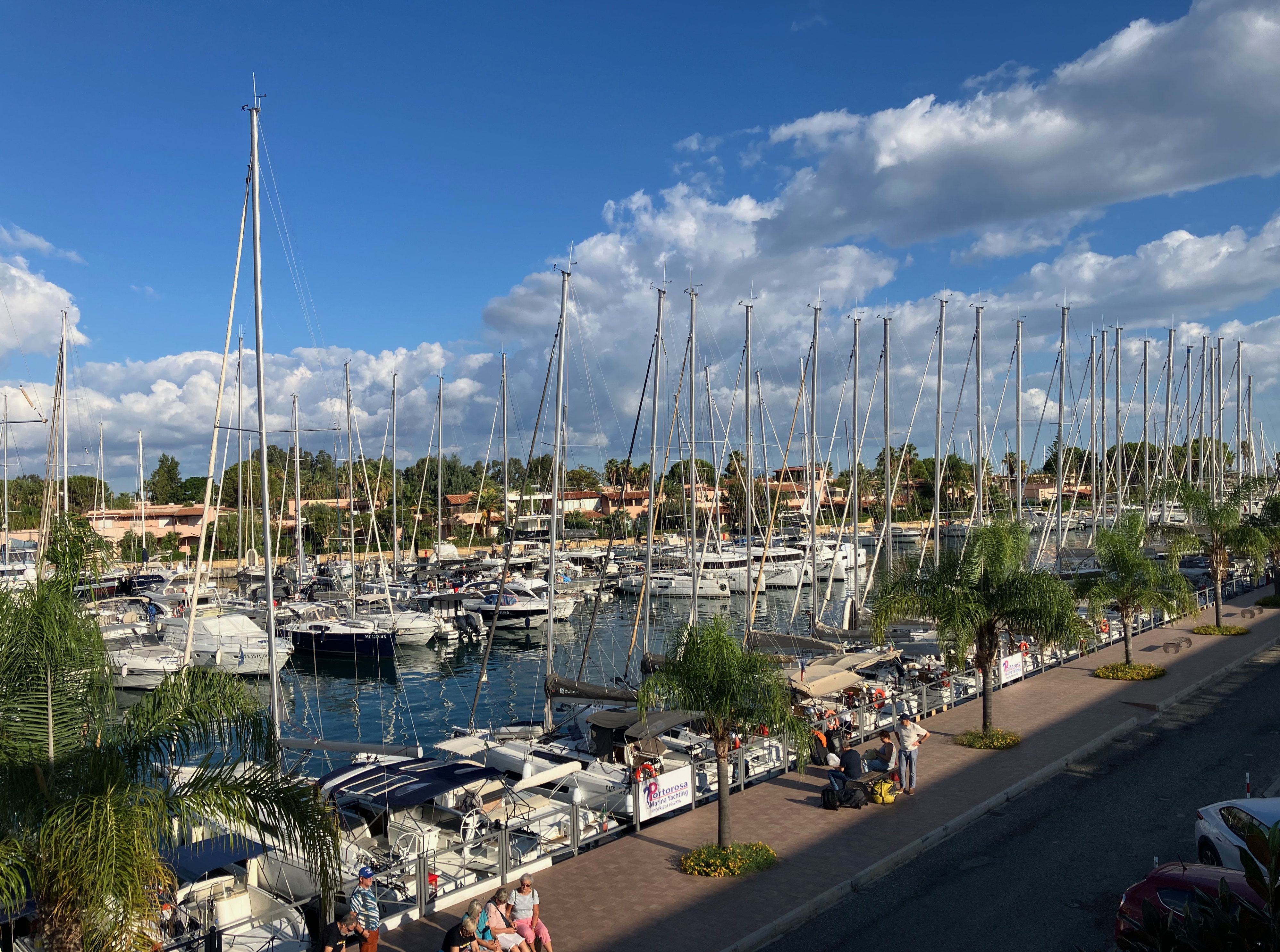 Portorosa — dużo jachtów do wyczarterowania